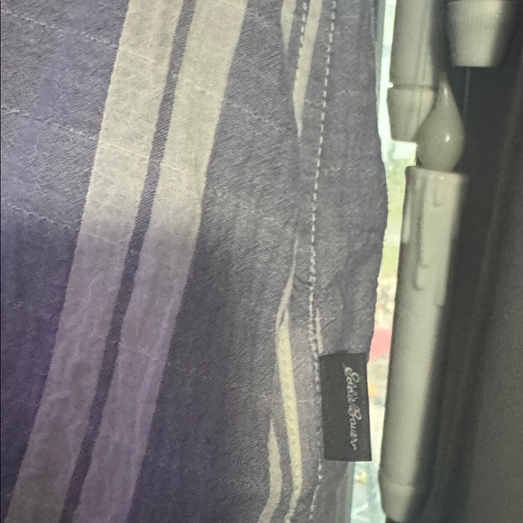 Eddie Bauer stripe  Shirt pre own  XL - Picture 6 of 8